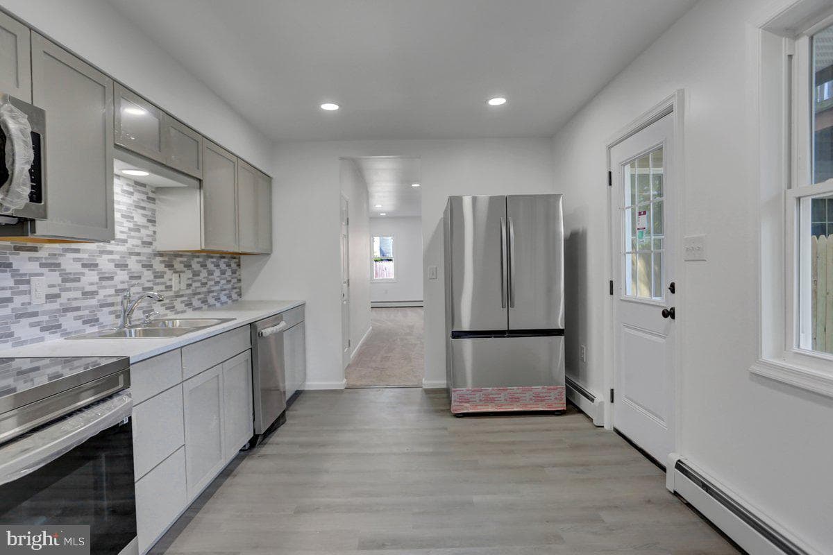 39 Kerrs Avenue photo 12