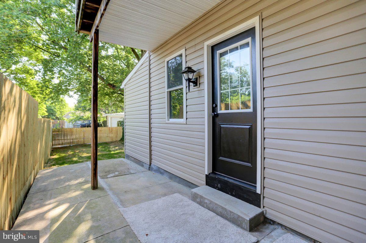 39 Kerrs Avenue photo 28