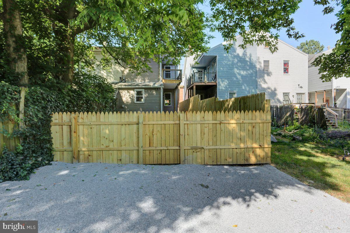 39 Kerrs Avenue photo 30