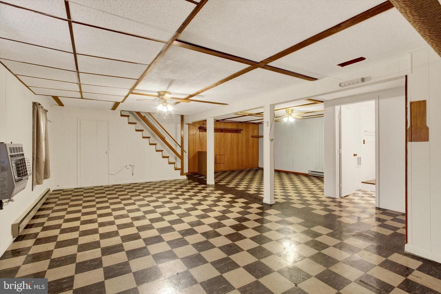 128 Airport Road photo 19