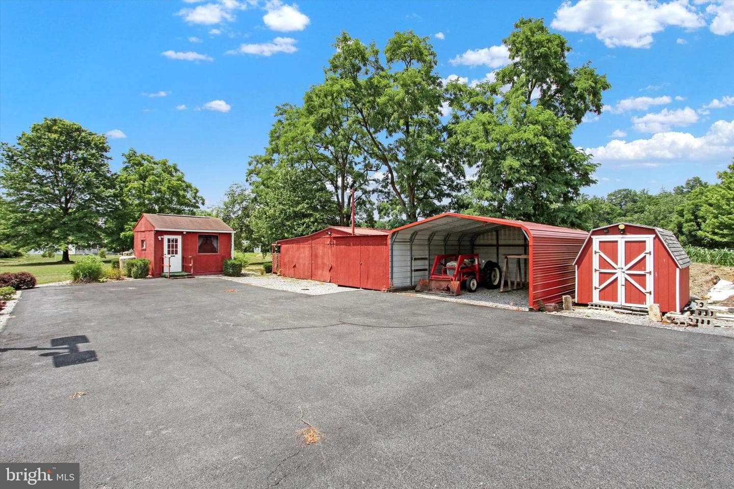 128 Airport Road photo 27