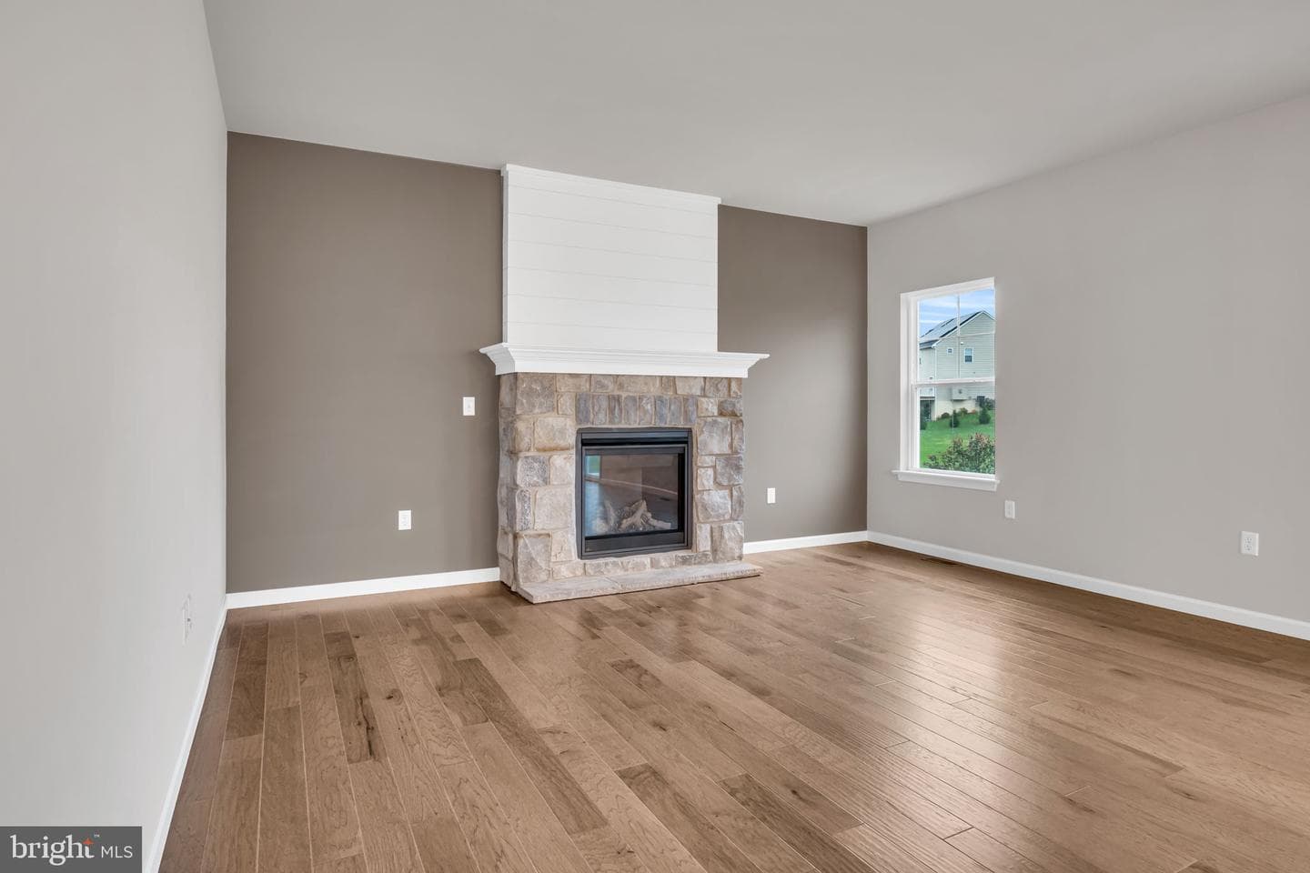 211 Forgedale Drive photo 15