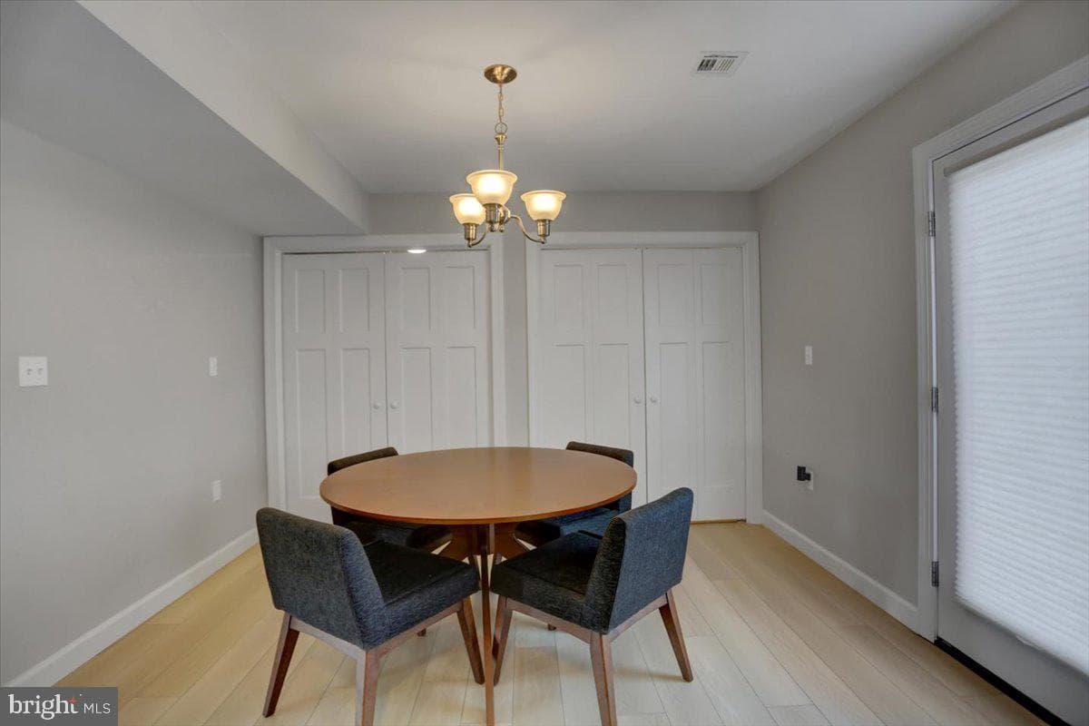 200 Woodridge Drive photo 11