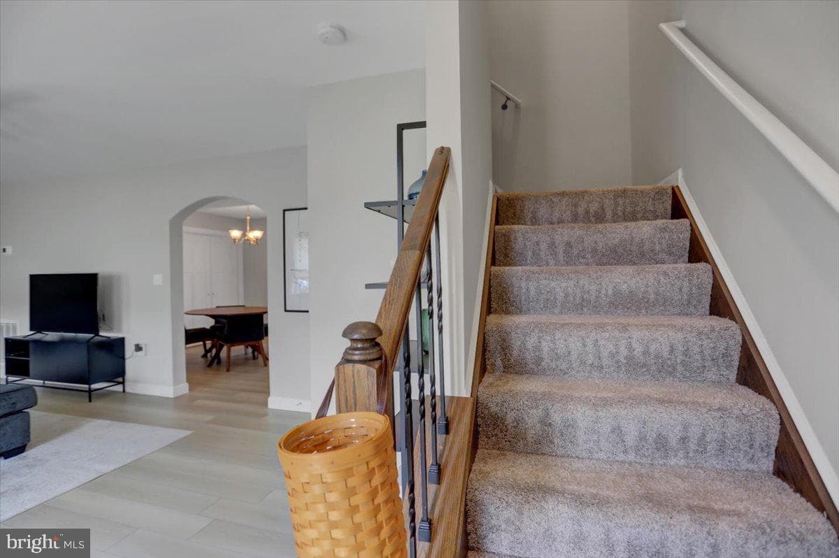 200 Woodridge Drive photo 21