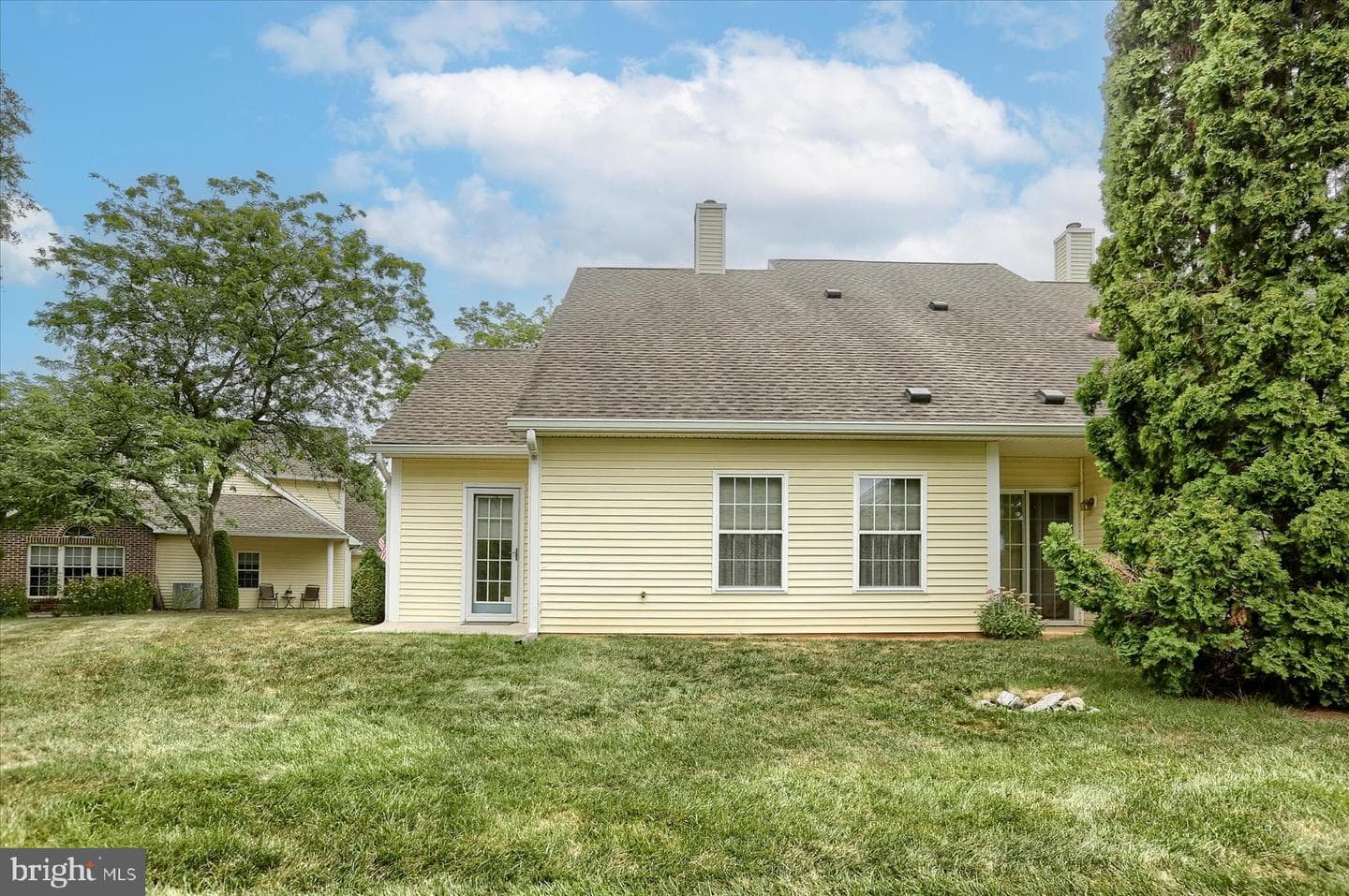 512 Brighton Place photo 26