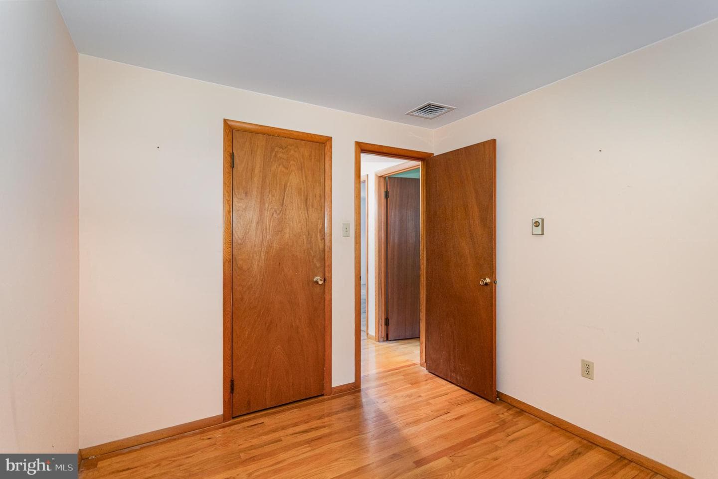 416 Linden Street photo 14