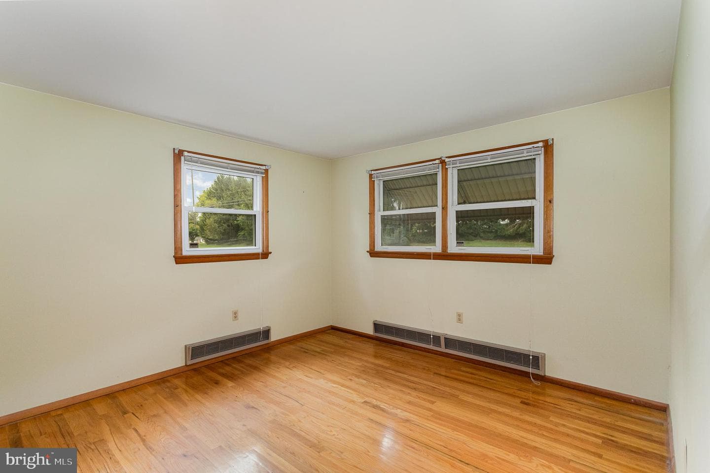 416 Linden Street photo 15