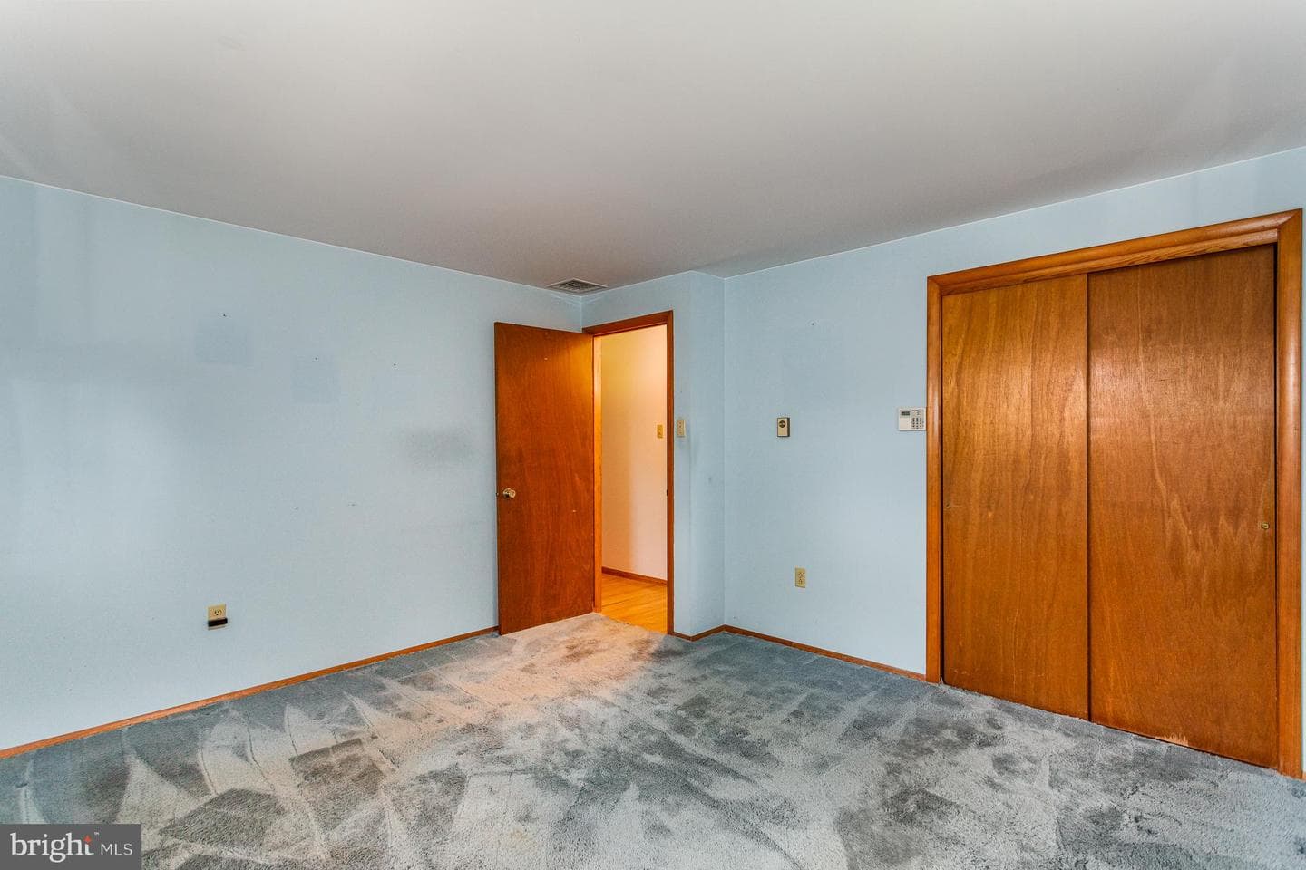 416 Linden Street photo 18