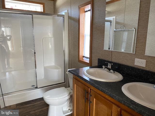 9 Hollar Drive S photo 4