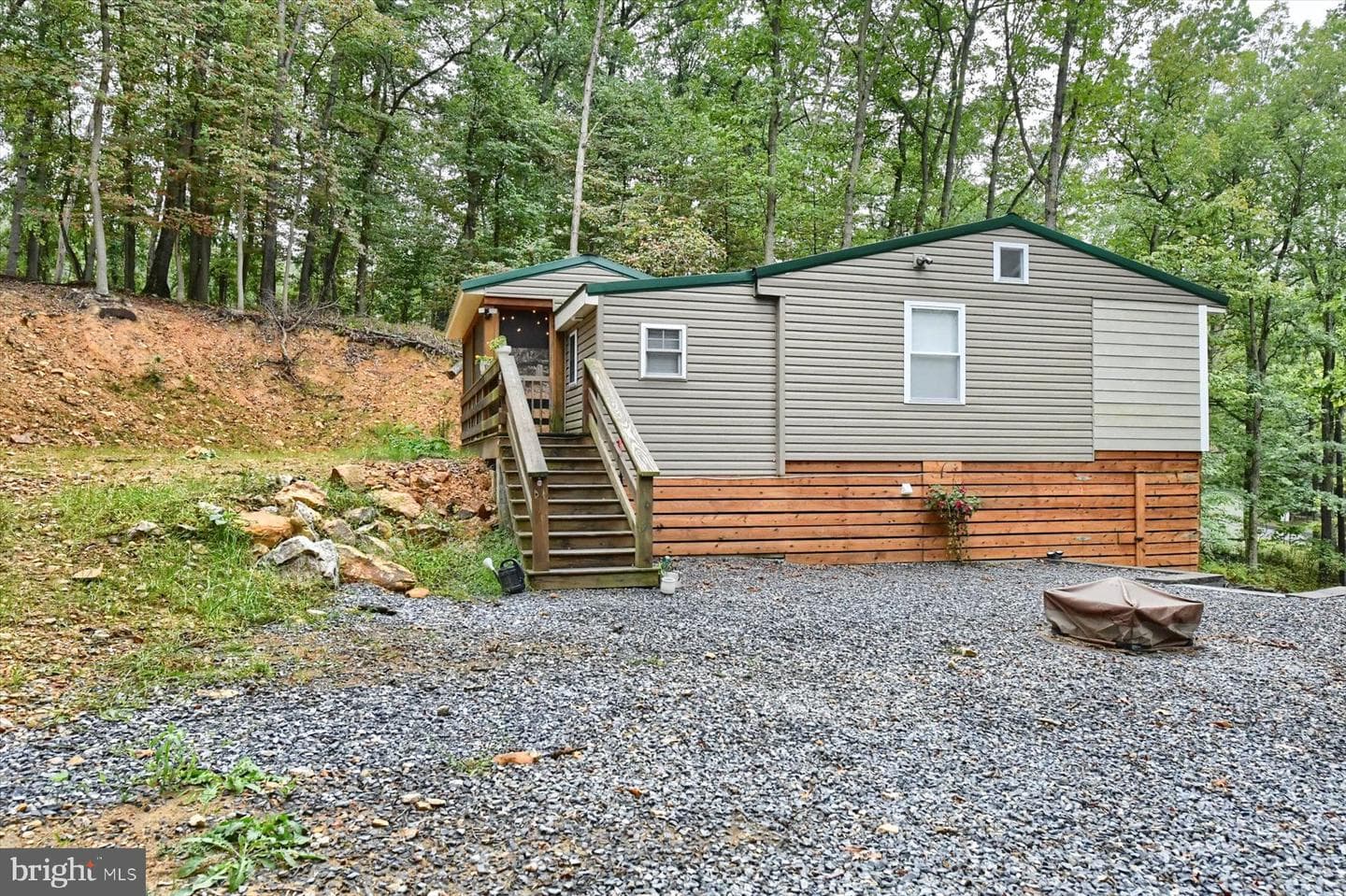 151 Beetem Hollow Rd photo 1