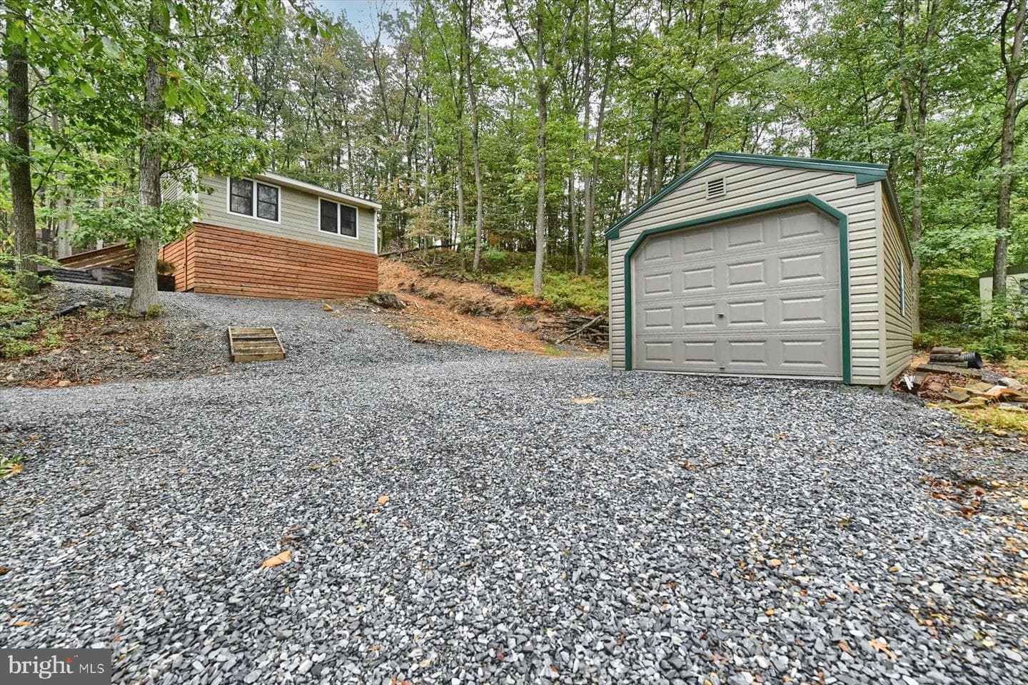 151 Beetem Hollow Rd photo 5