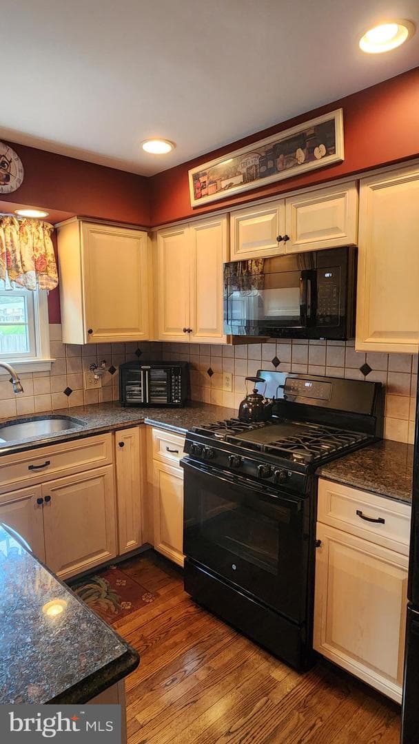 5400 Oxford Drive #E photo 15