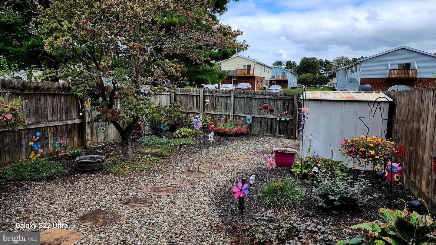 5400 Oxford Drive #E photo 20