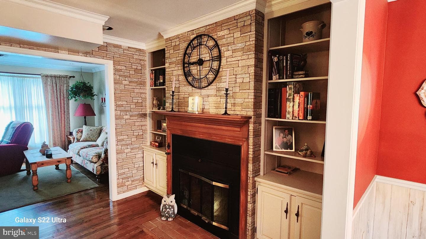 5400 Oxford Drive #E photo 8