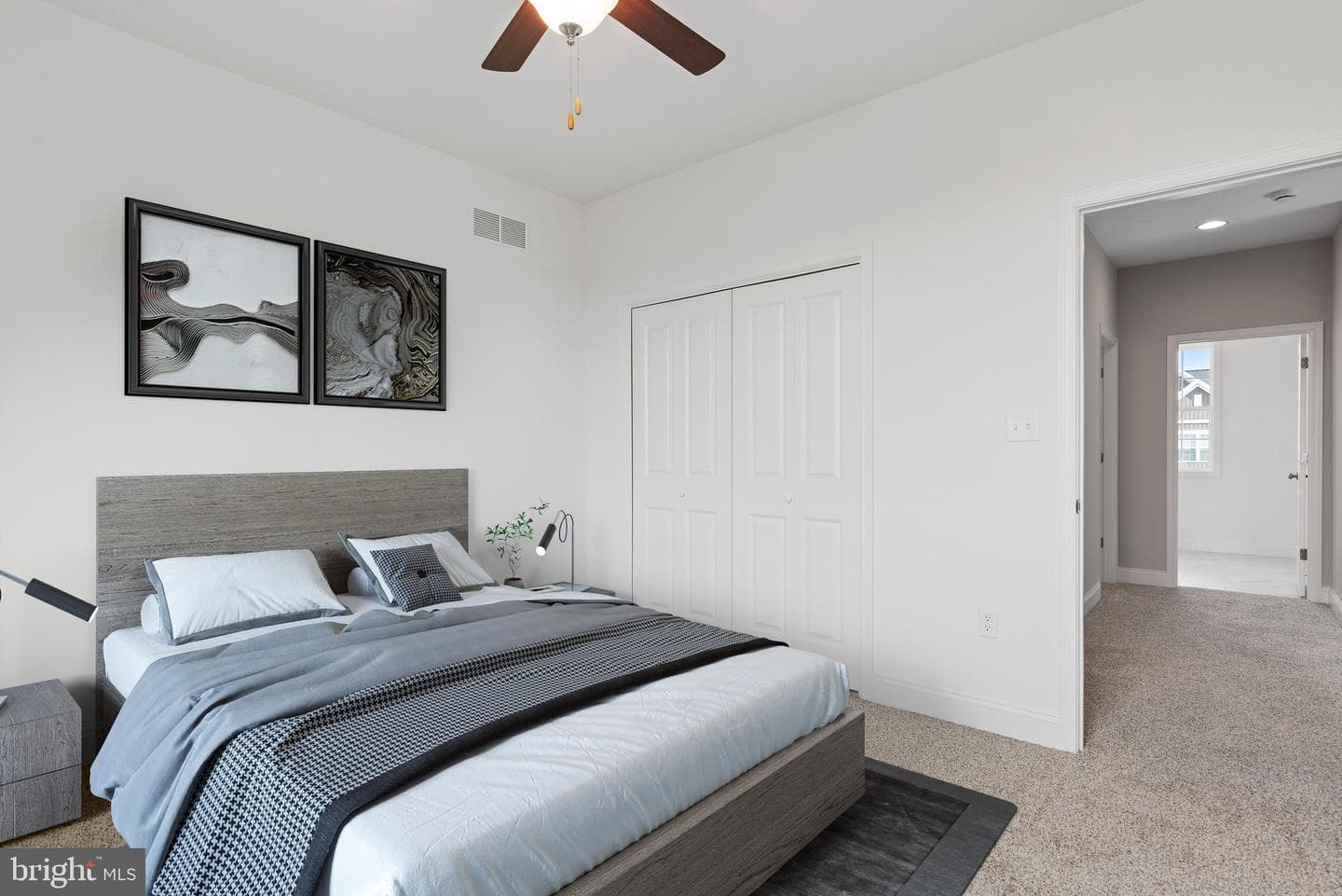 696 Ashwood Lane photo 35