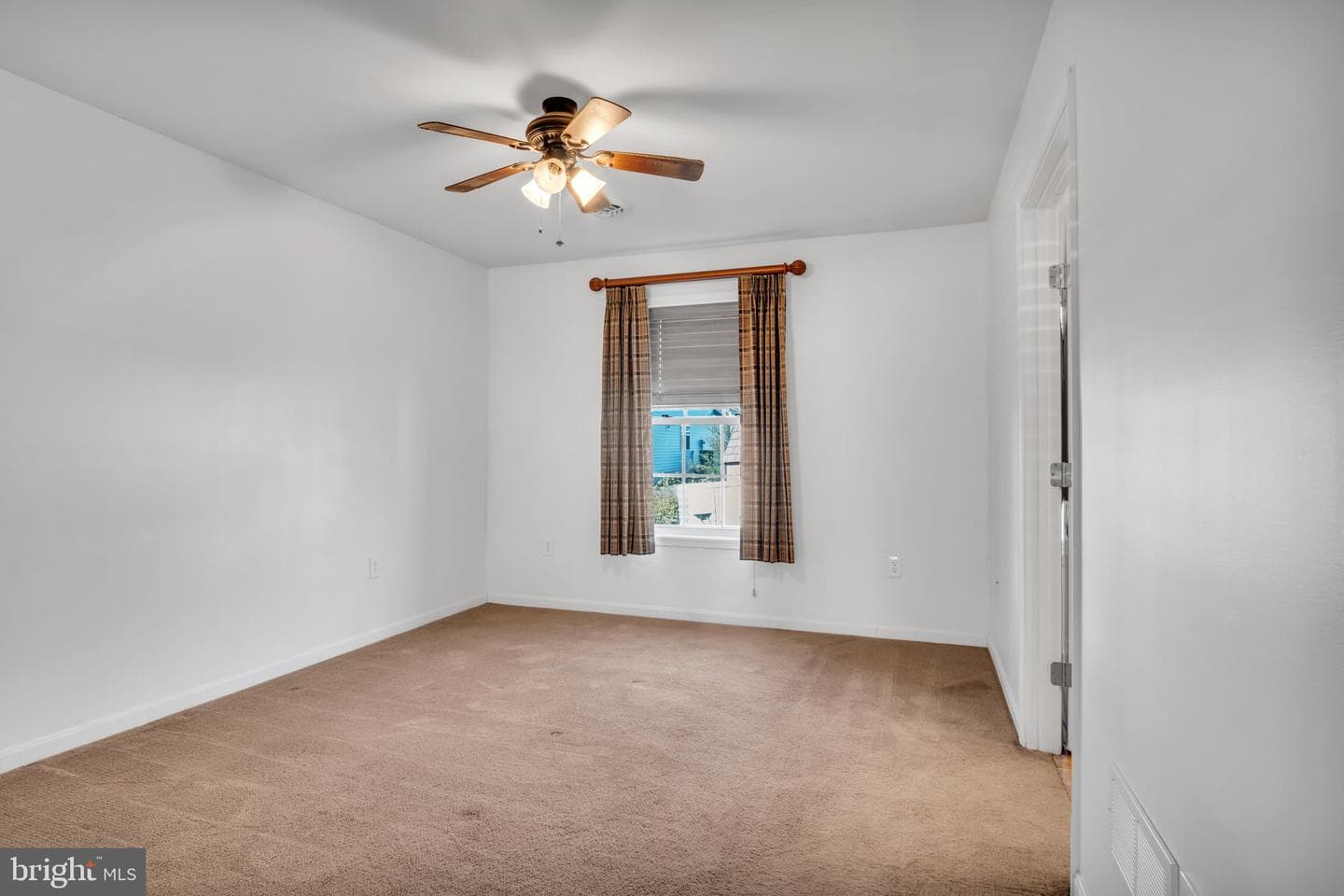 1049 Newville Road photo 15