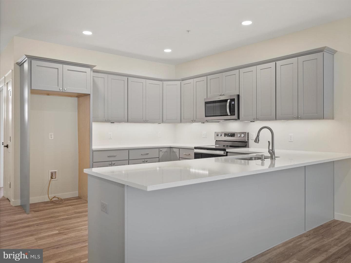 142 Blackbird Lane photo 13