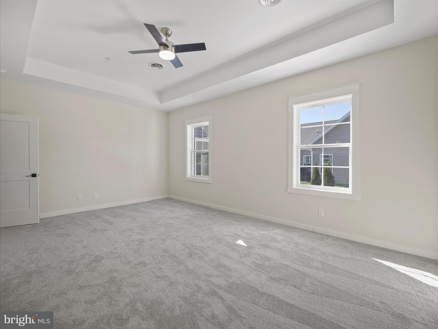 142 Blackbird Lane photo 21