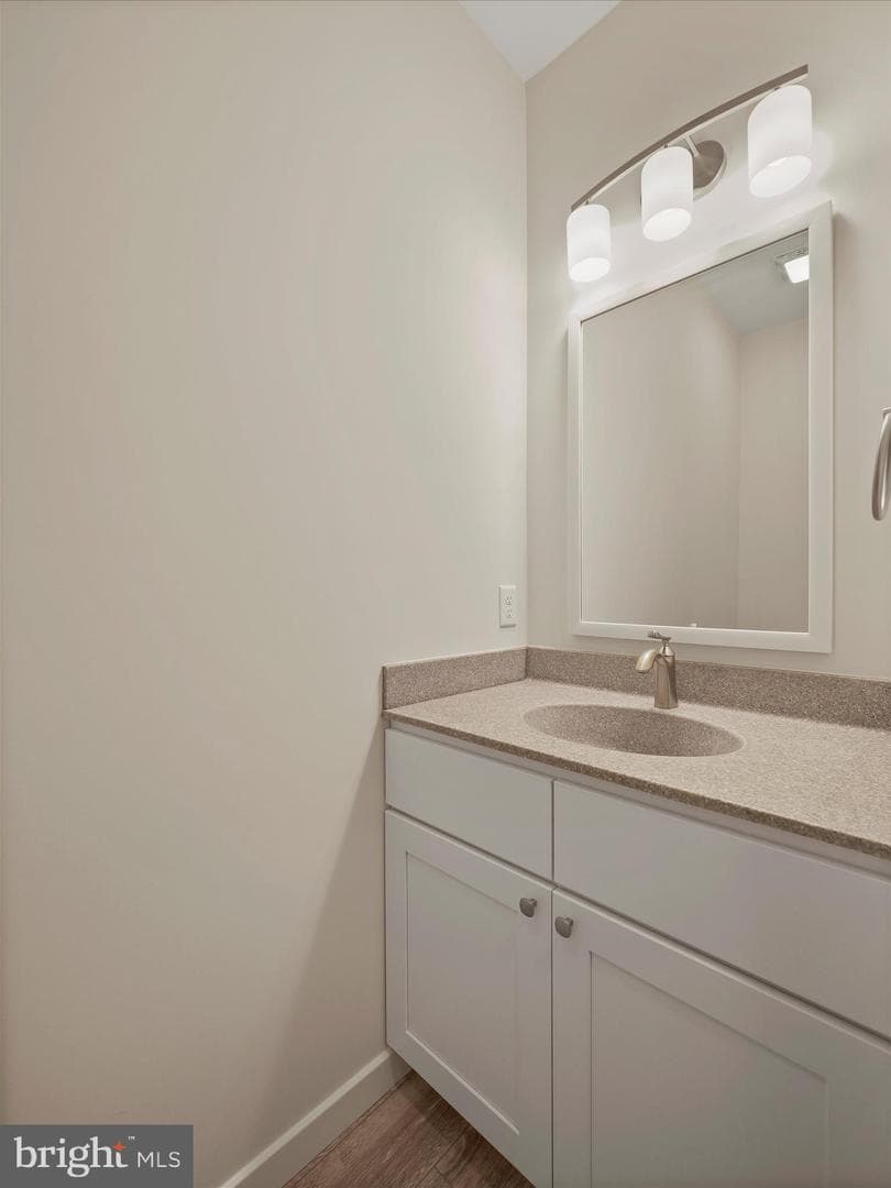 142 Blackbird Lane photo 27