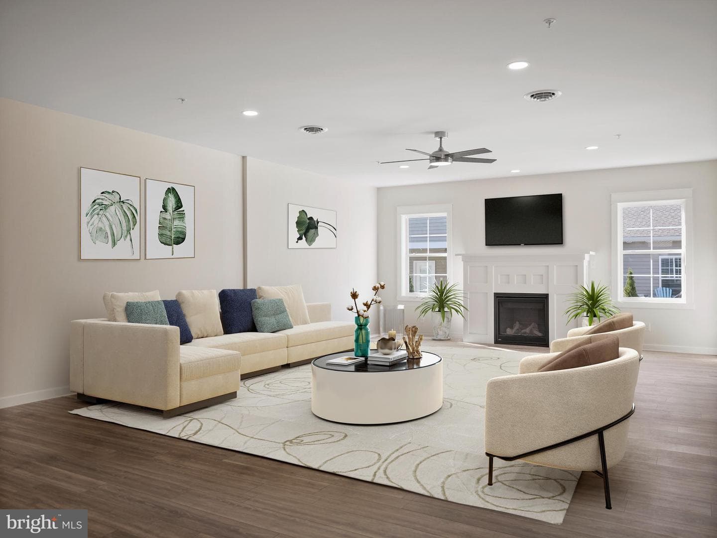 142 Blackbird Lane photo 3