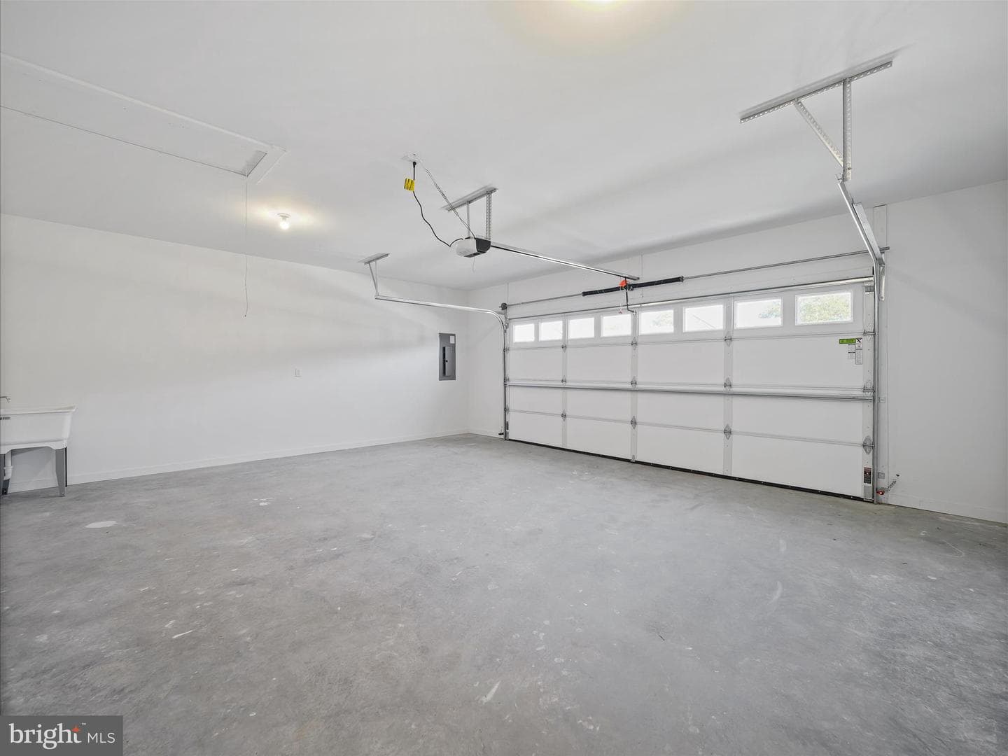 142 Blackbird Lane photo 32