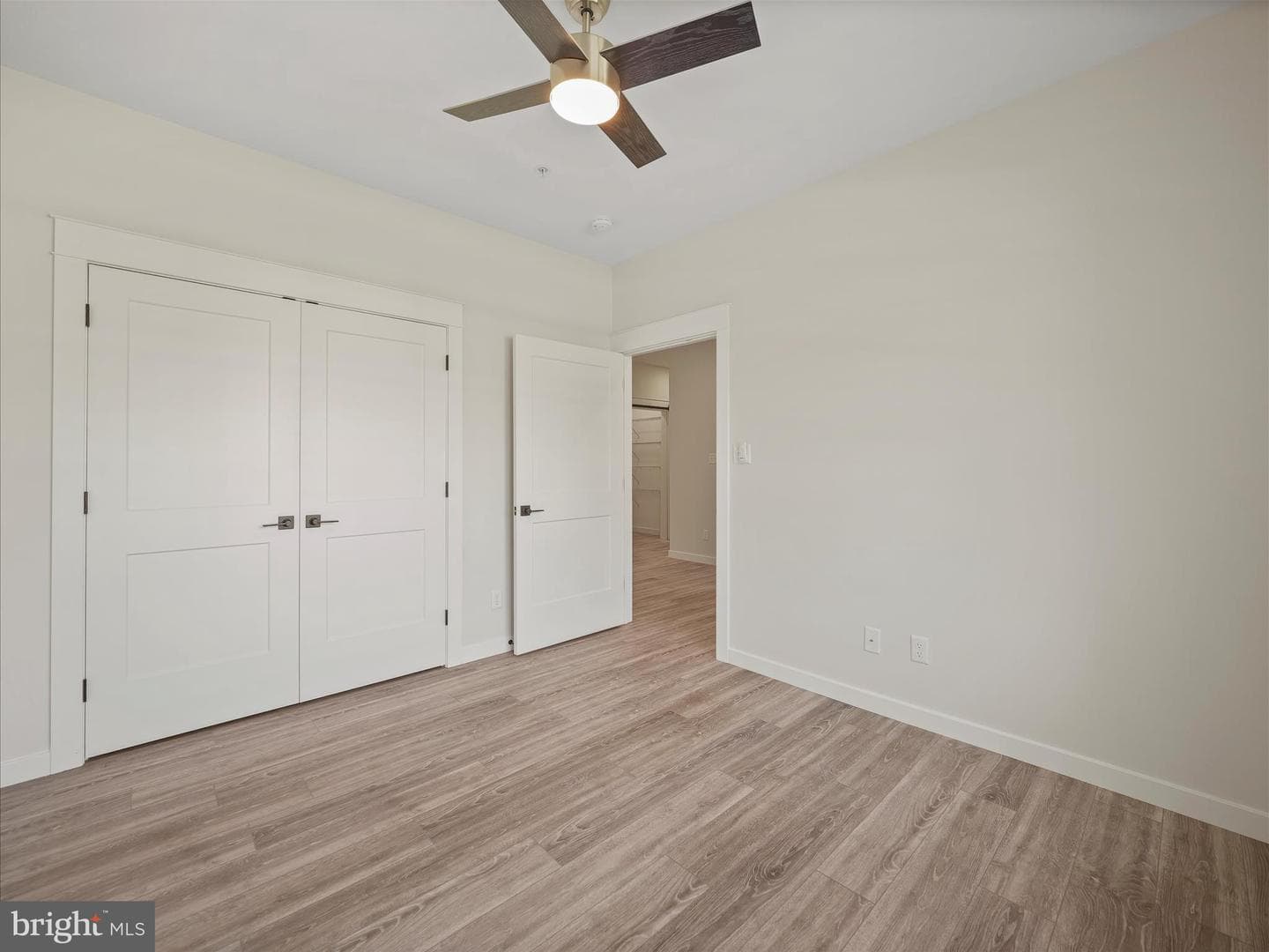 142 Blackbird Lane photo 8