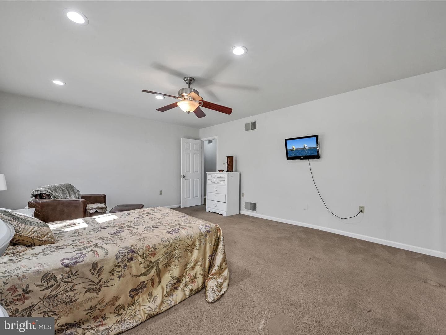 515 Gale Road photo 29