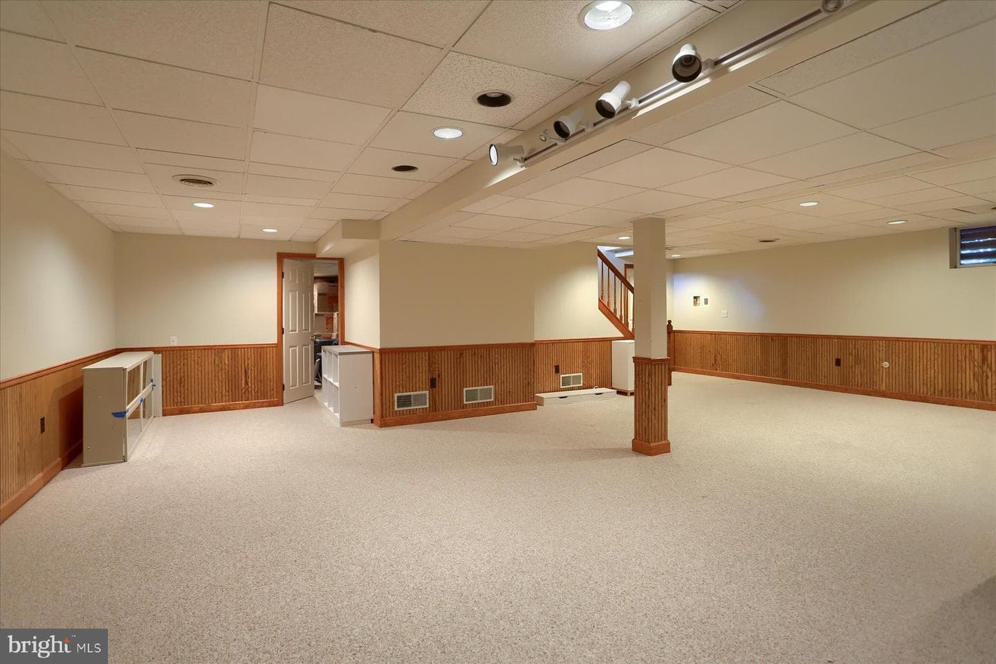 1011 Kent Drive photo 40