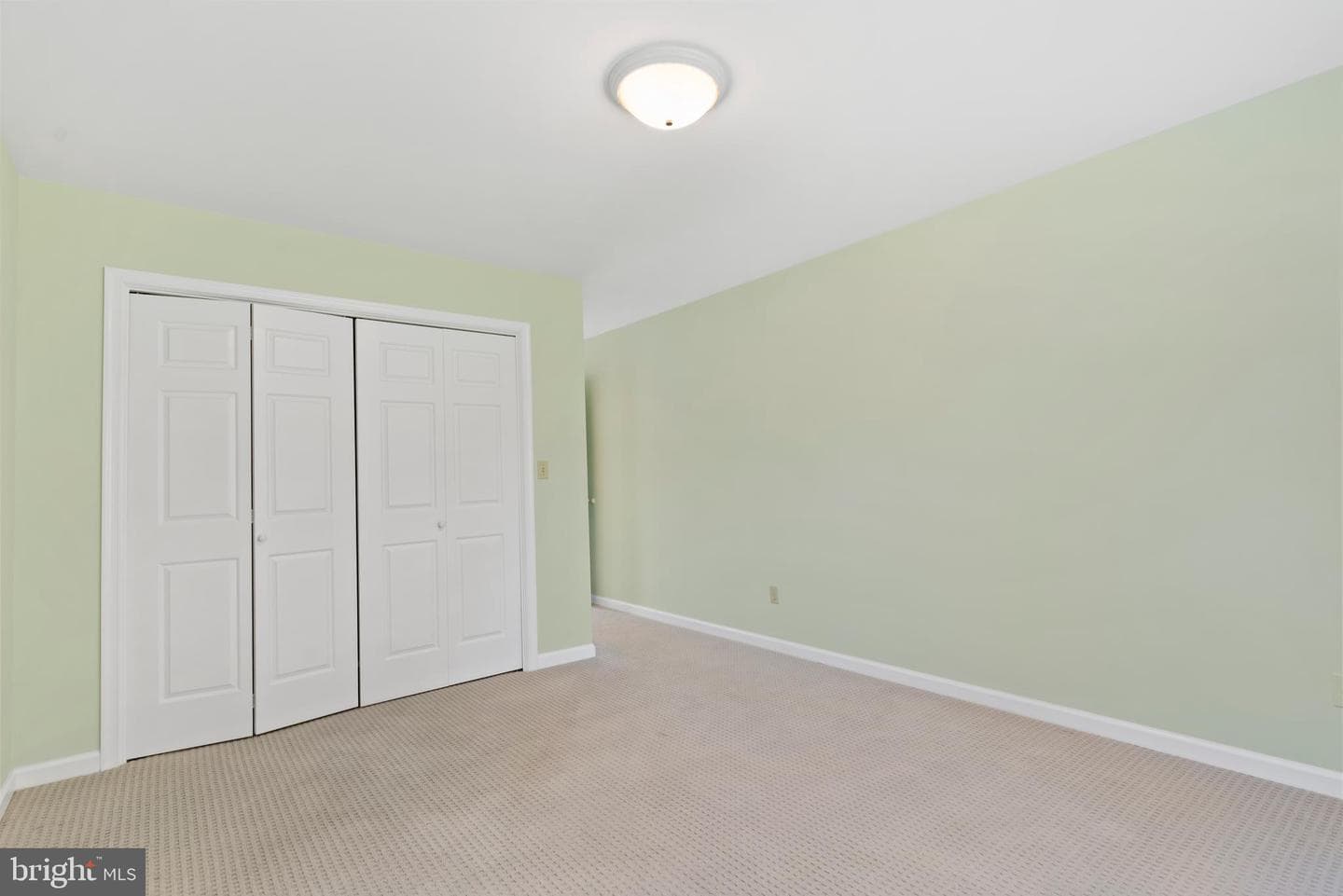 7 Windcroft Court photo 16