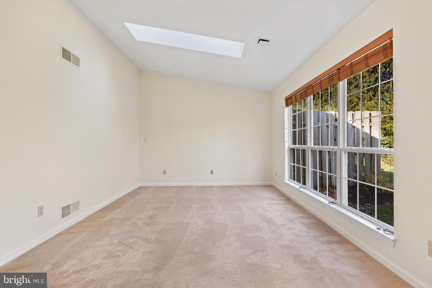 7 Windcroft Court photo 5