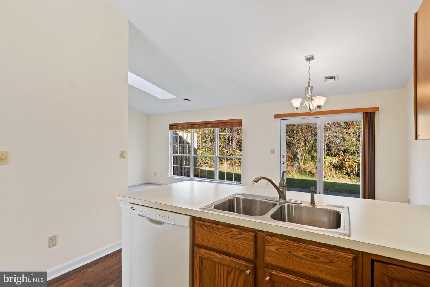 7 Windcroft Court photo 6