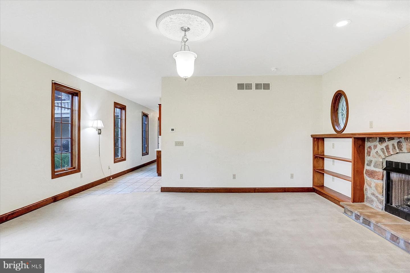 107 Ellesmere Lane photo 39