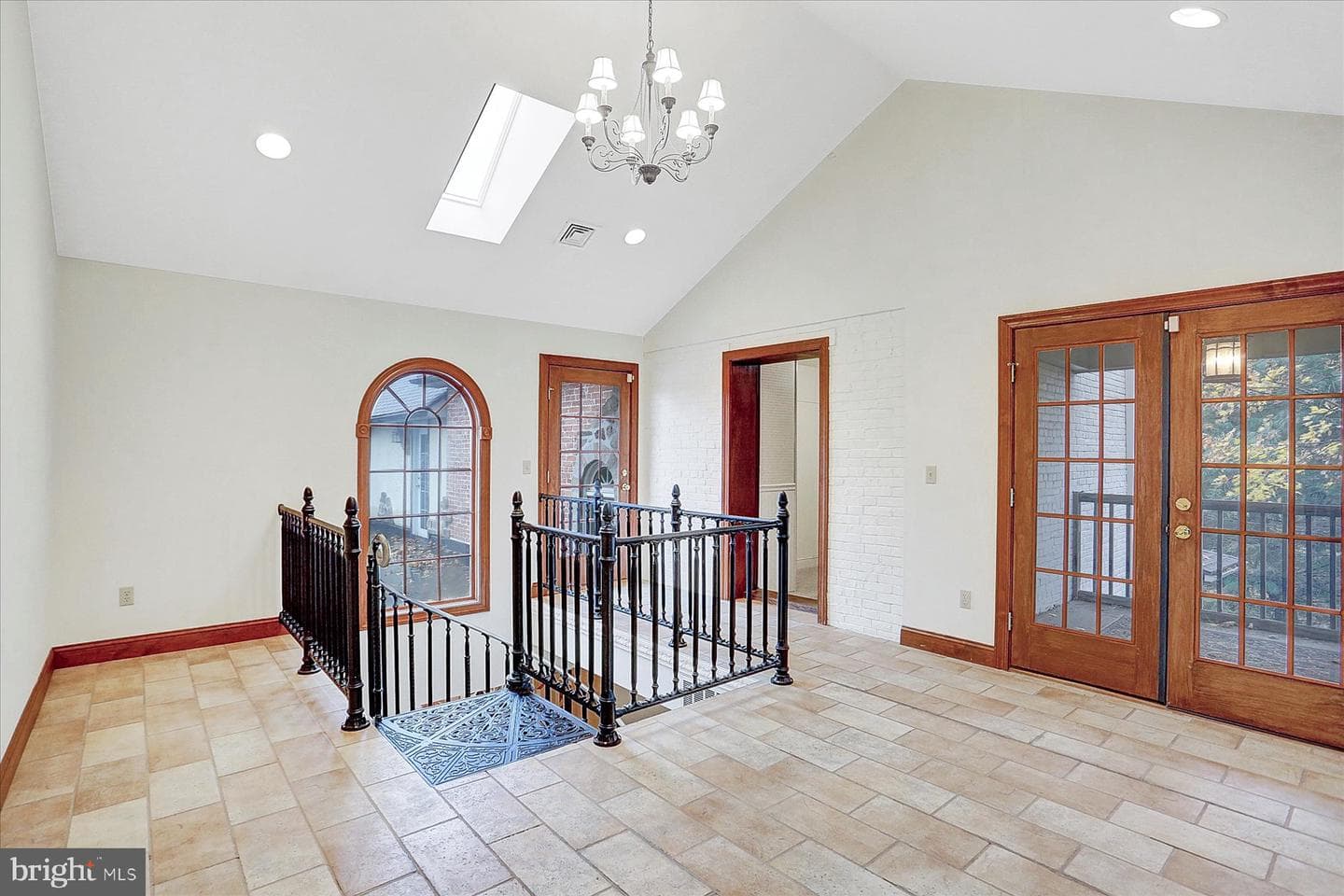 107 Ellesmere Lane photo 43