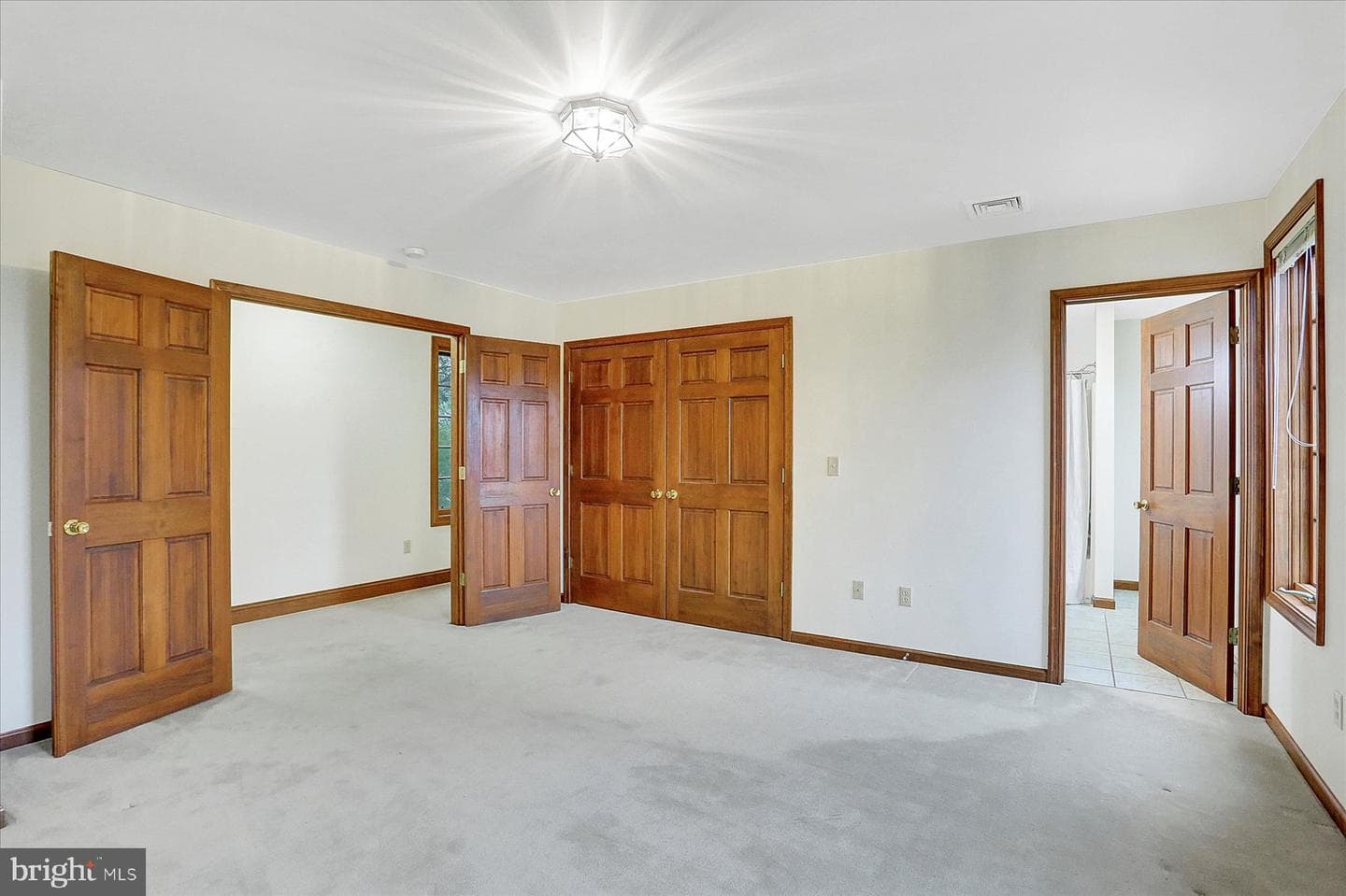 107 Ellesmere Lane photo 48