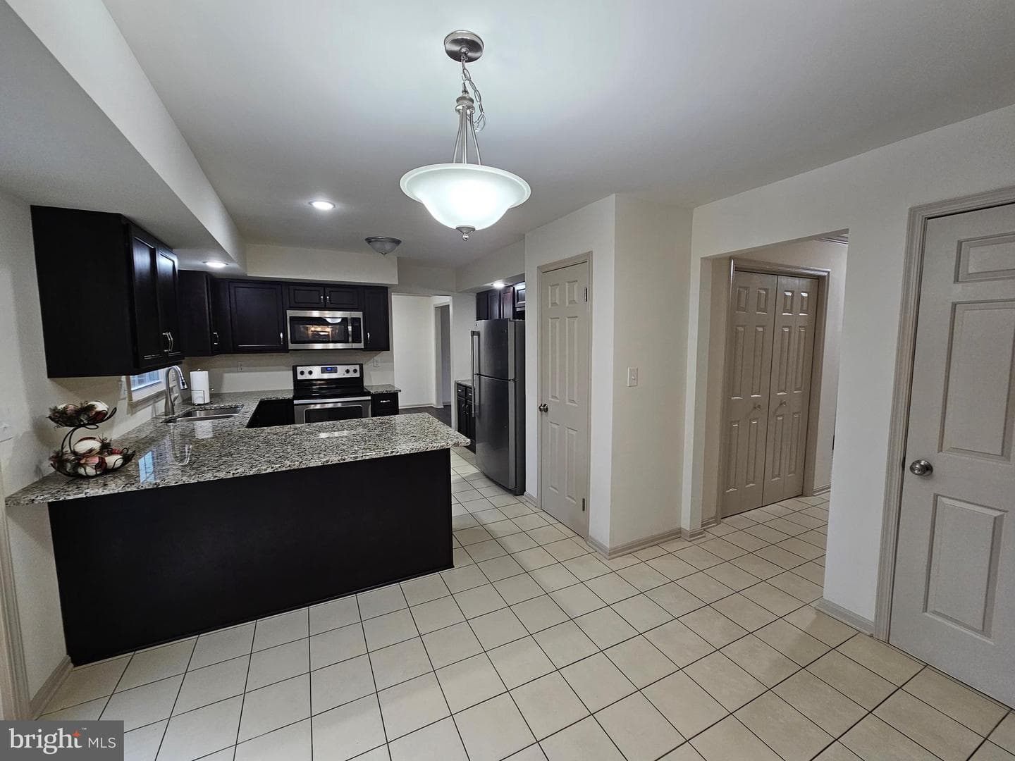 109 Deerfield Road photo 12