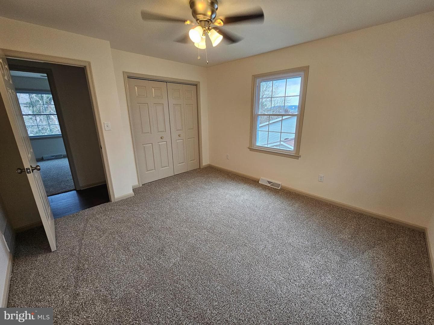 109 Deerfield Road photo 29