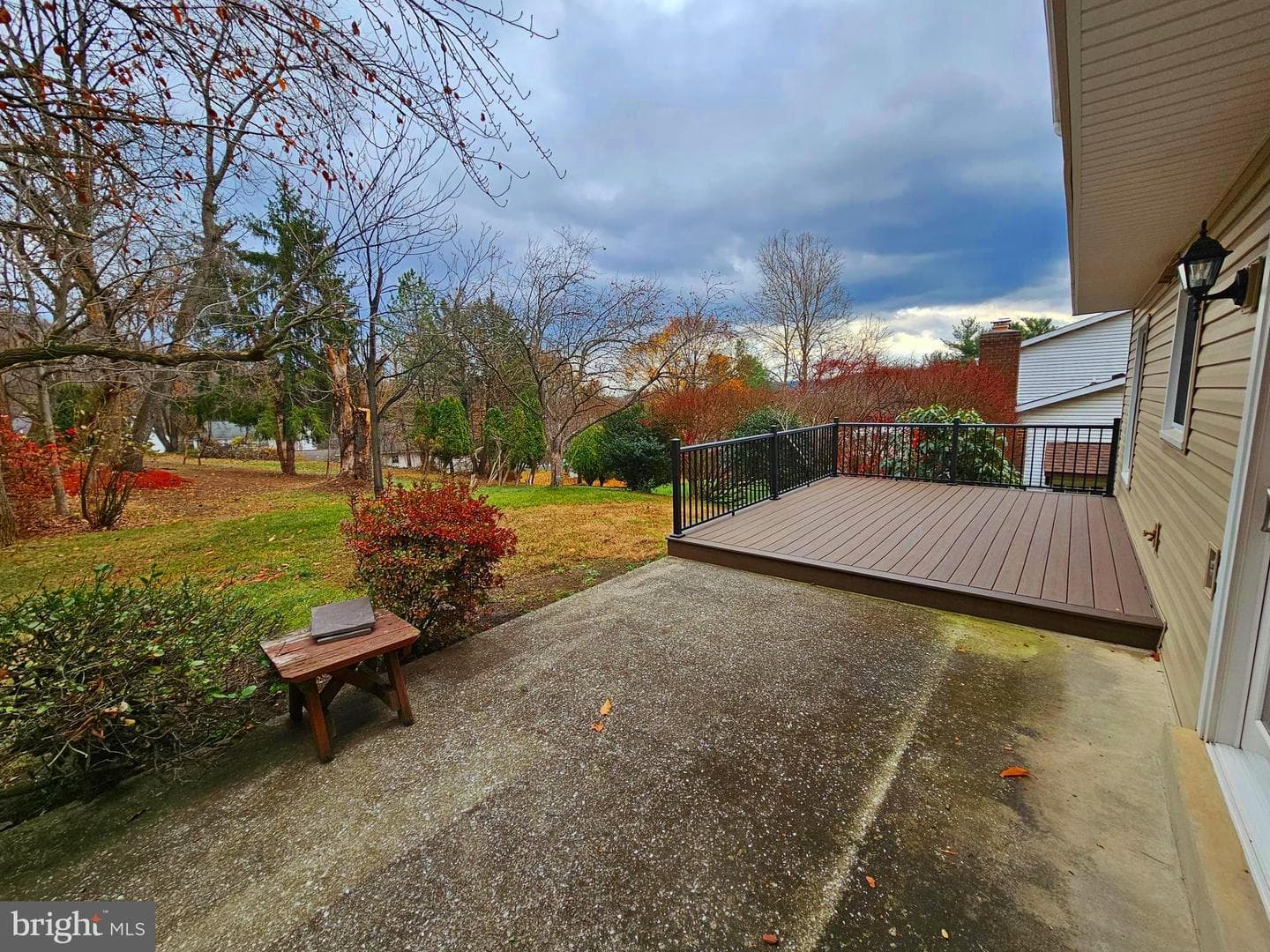 109 Deerfield Road photo 7