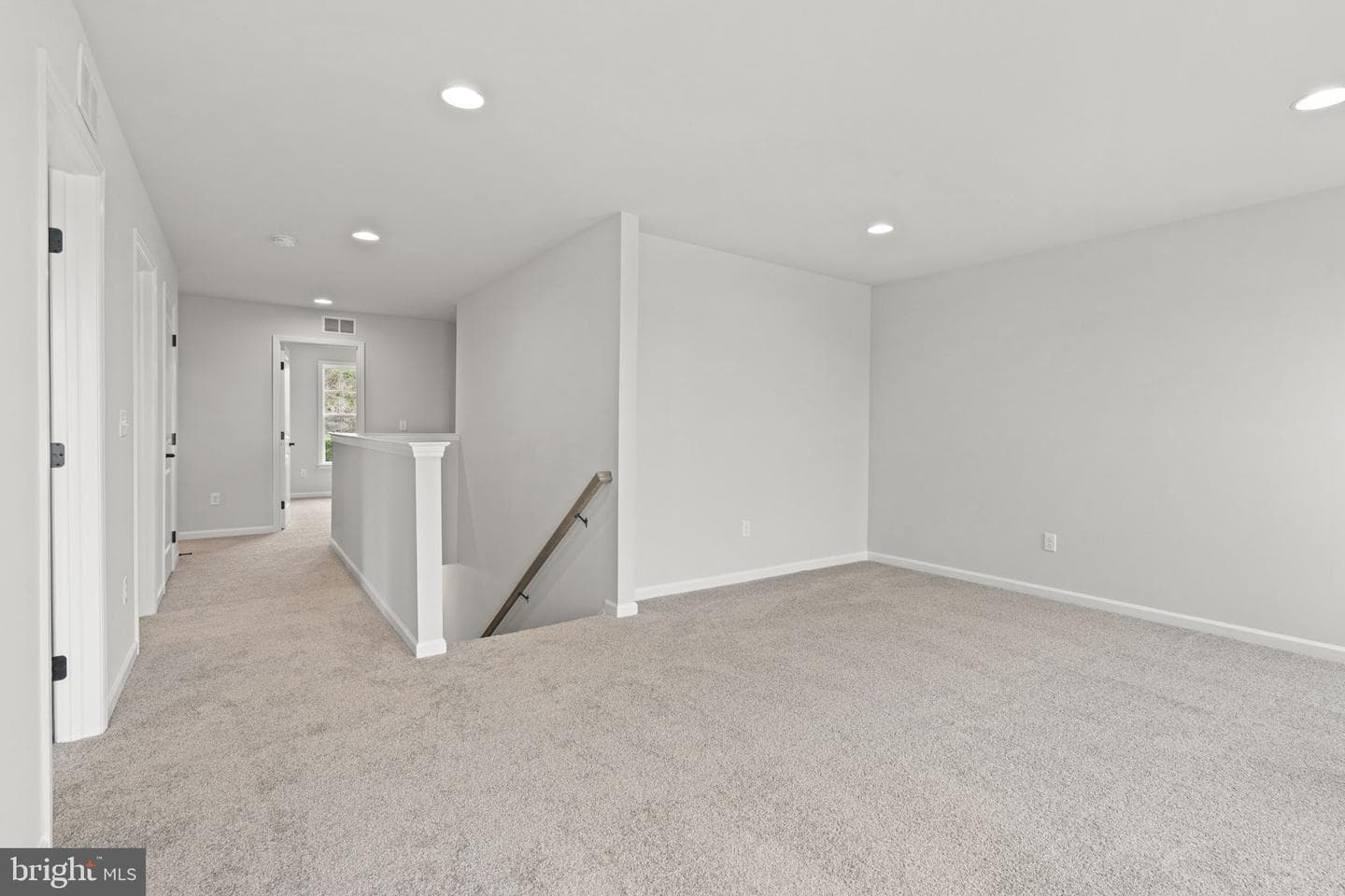 3094 Herr Street photo 19