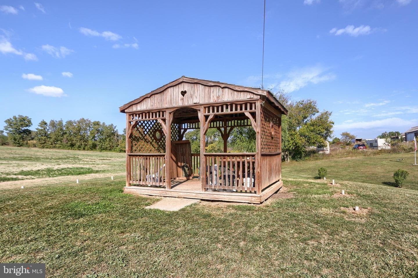 337 Newburg Road photo 30