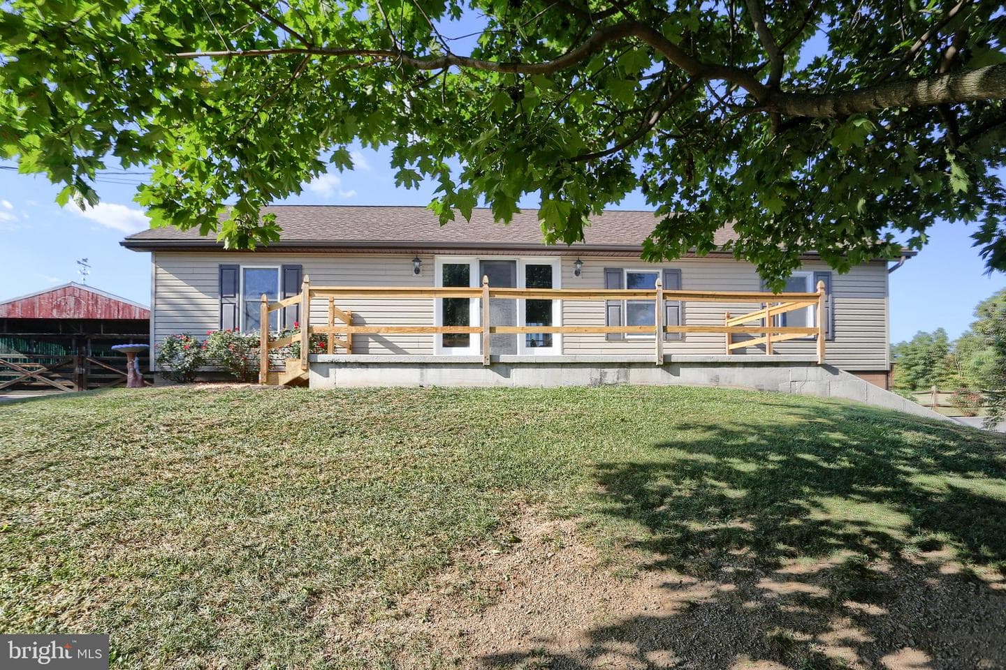 337 Newburg Road photo 5