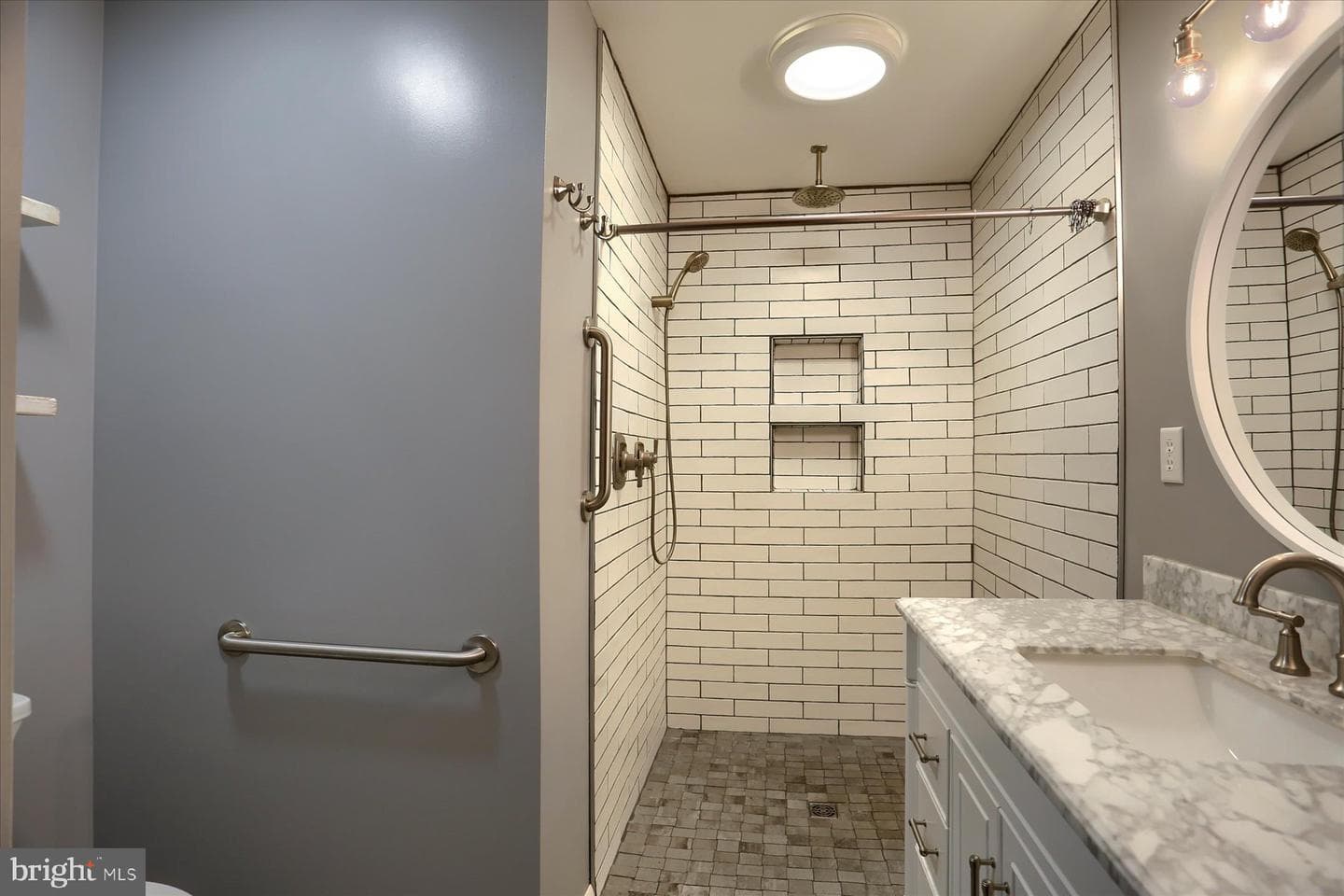 12 Cedarhurst Lane photo 22