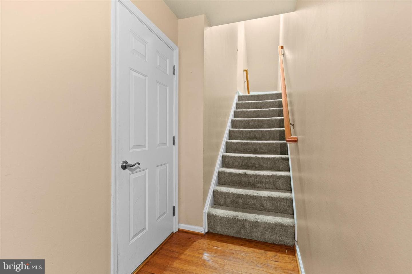 207 Brook Meadow Drive photo 5