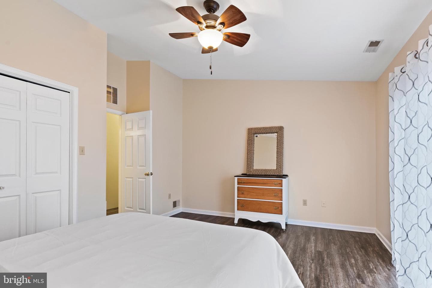 51 Eastwick Lane photo 13