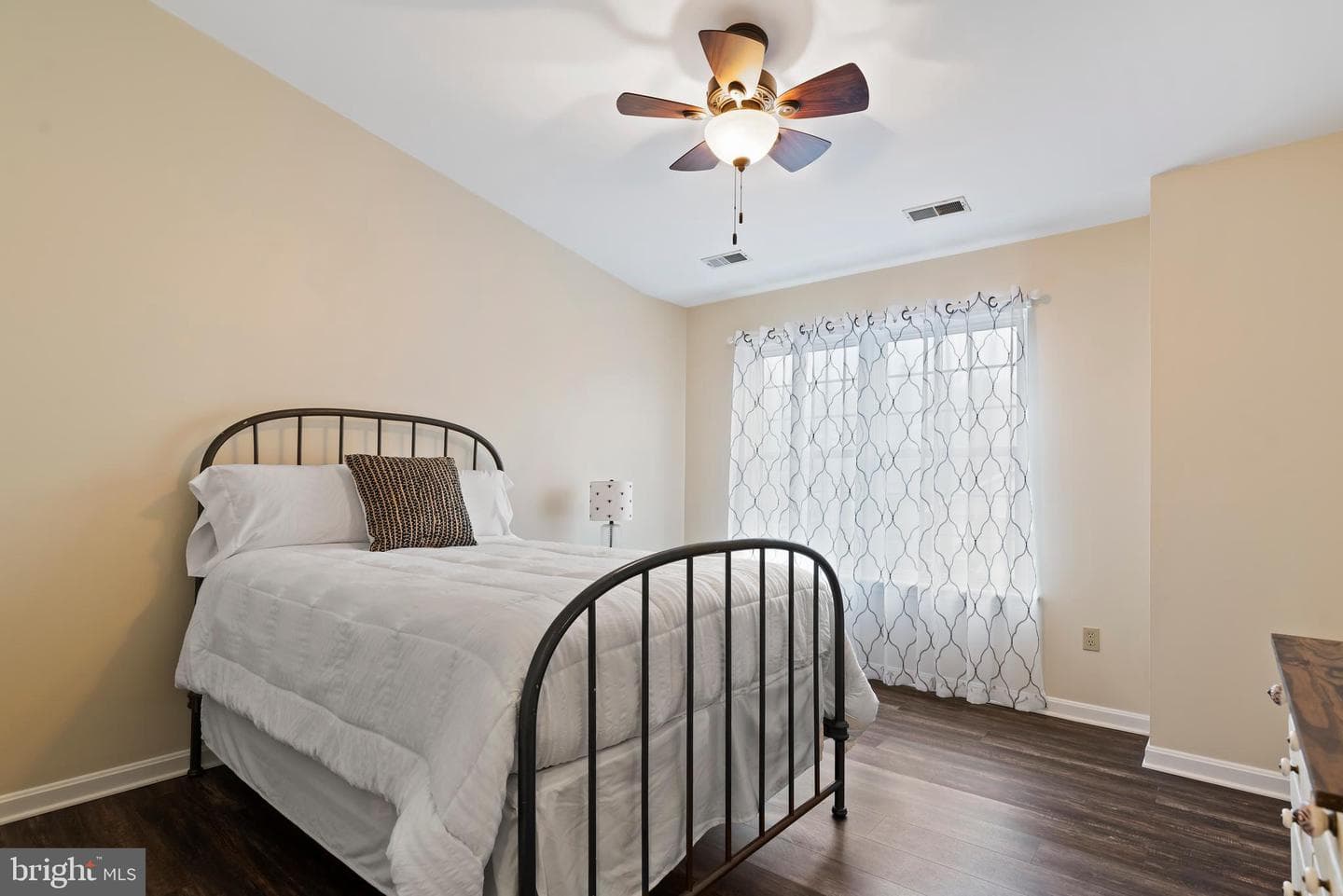 51 Eastwick Lane photo 14