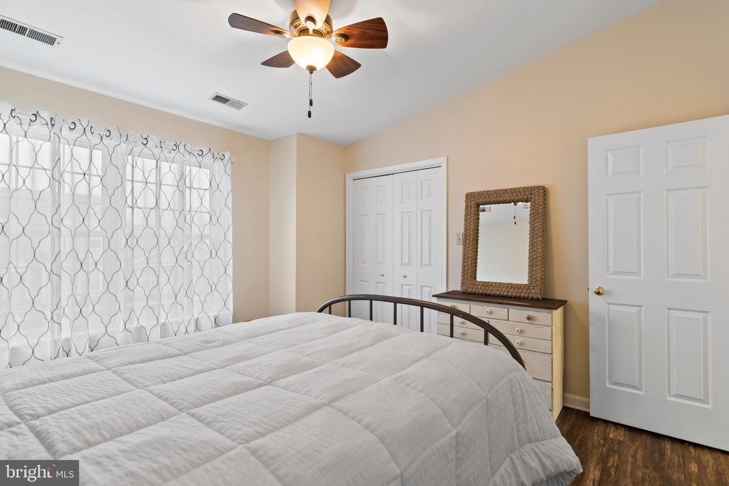 51 Eastwick Lane photo 15
