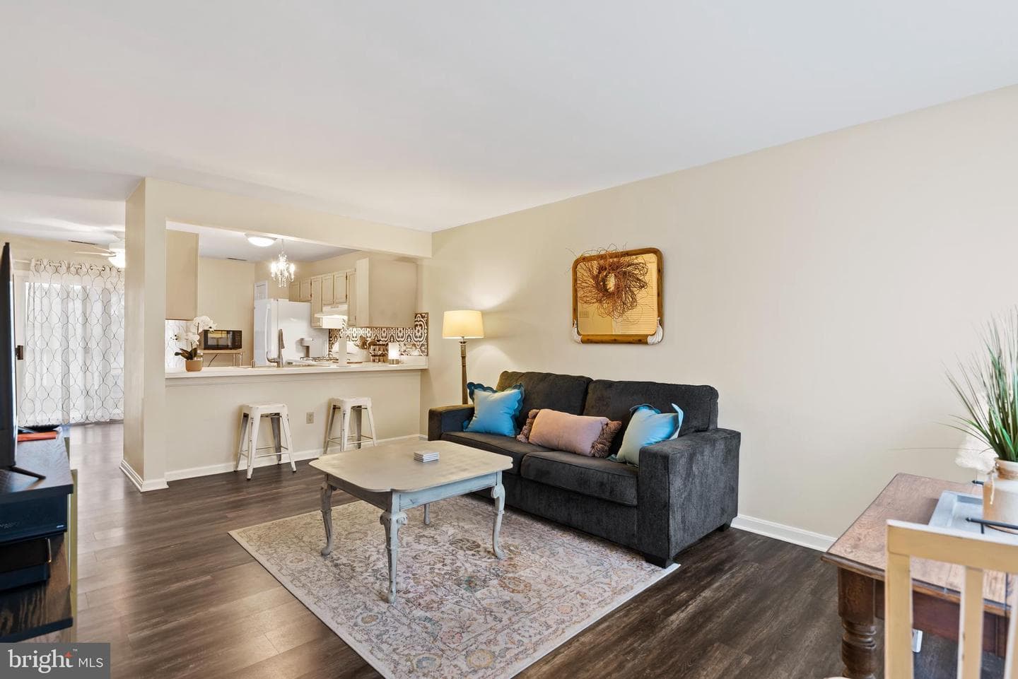 51 Eastwick Lane photo 8