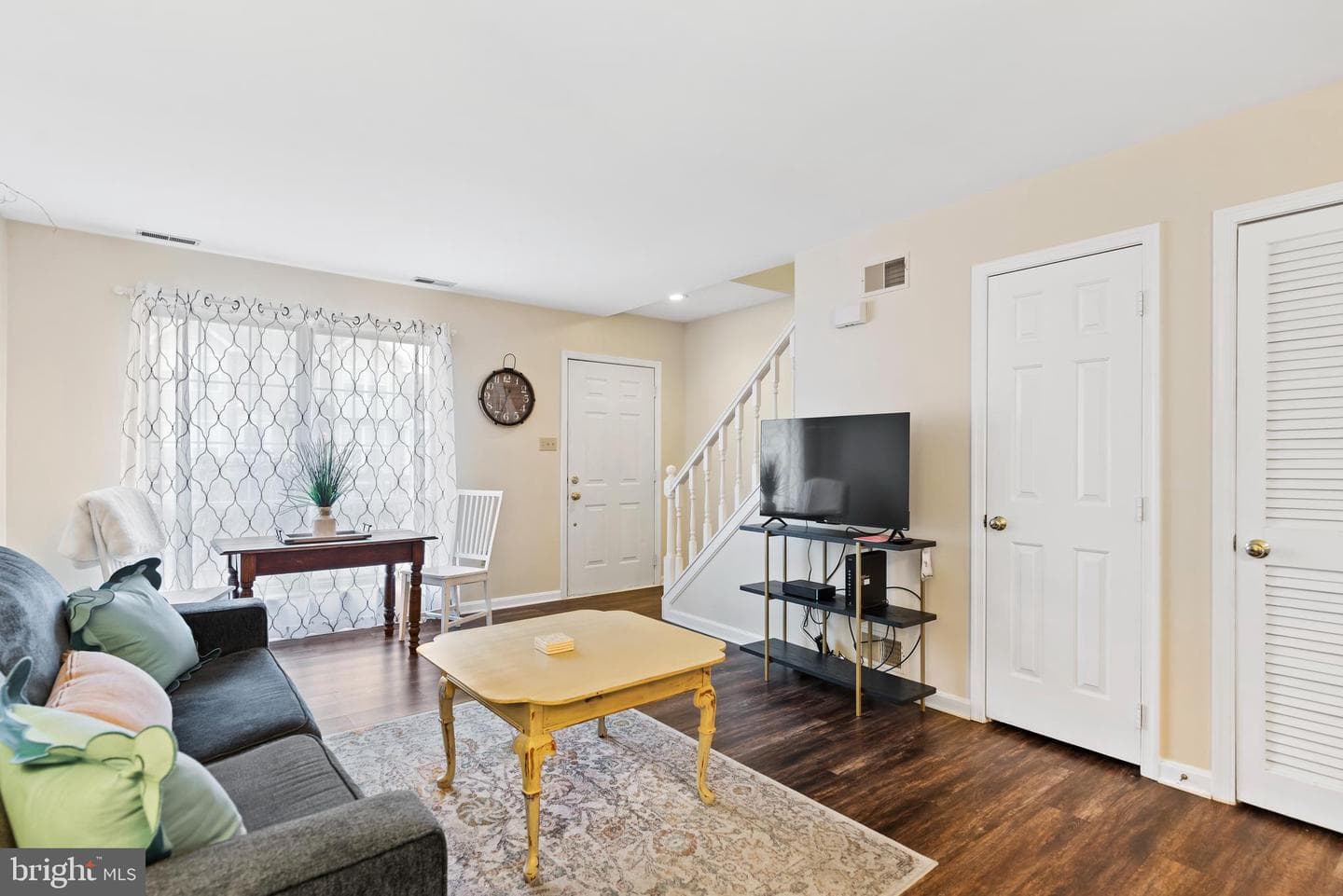 51 Eastwick Lane photo 9