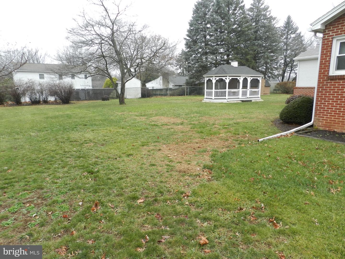 516 E Winding Hill Road photo 35