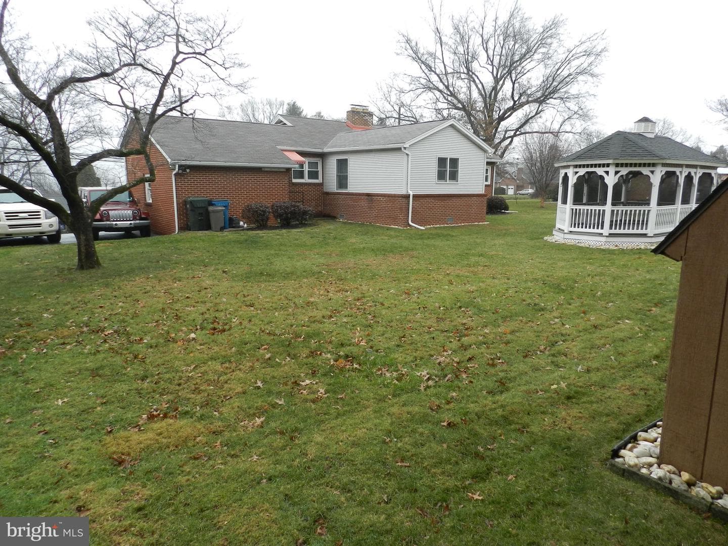 516 E Winding Hill Road photo 37