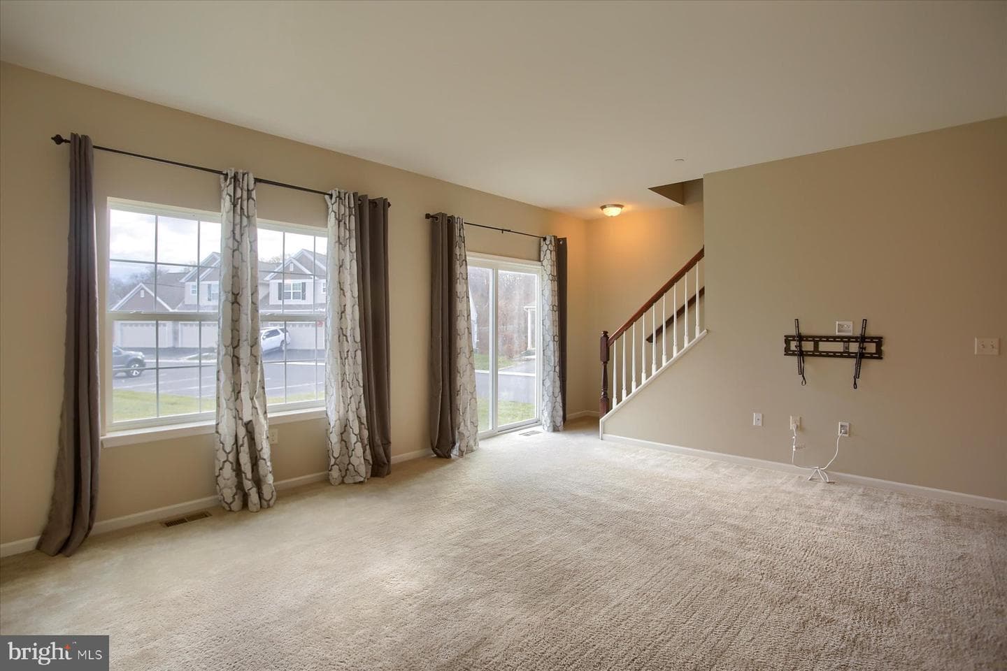 1780 Fairbank Lane photo 16